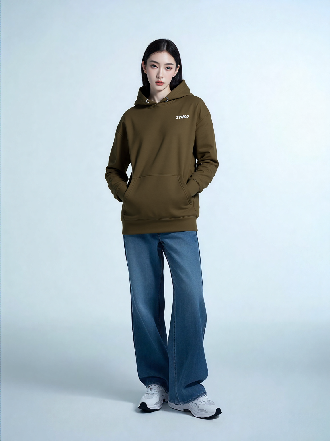 ZYNQO ESSENTIAL LOGO HOODIE – PREMIUM STREET FIT