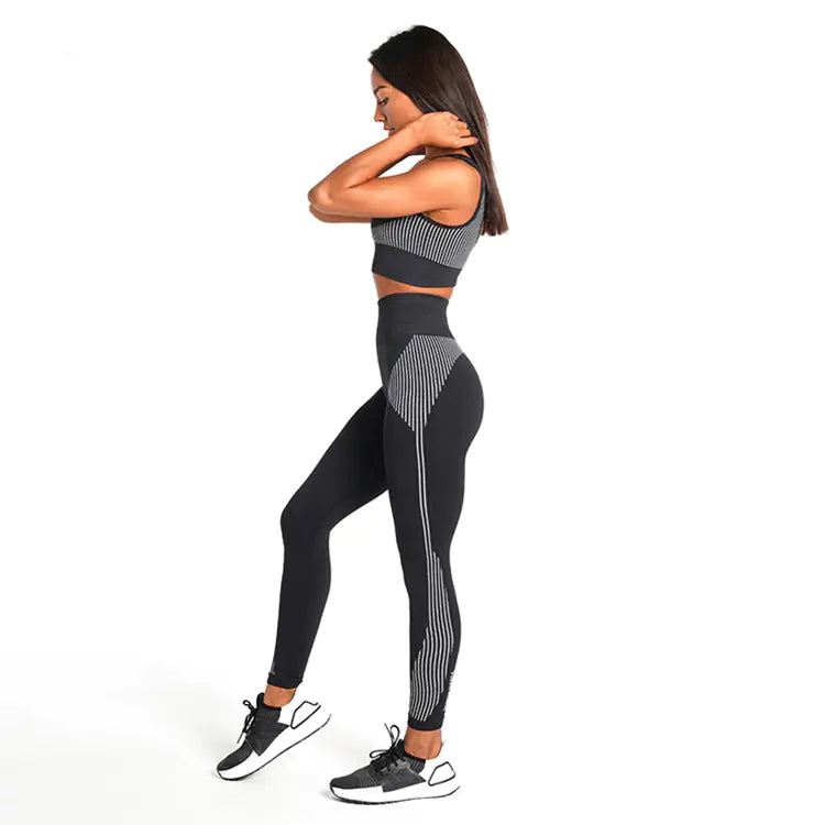 TheZynqo™ Seamless Yoga Set - Flexible Women's Clothing for Full-Time Fitness
