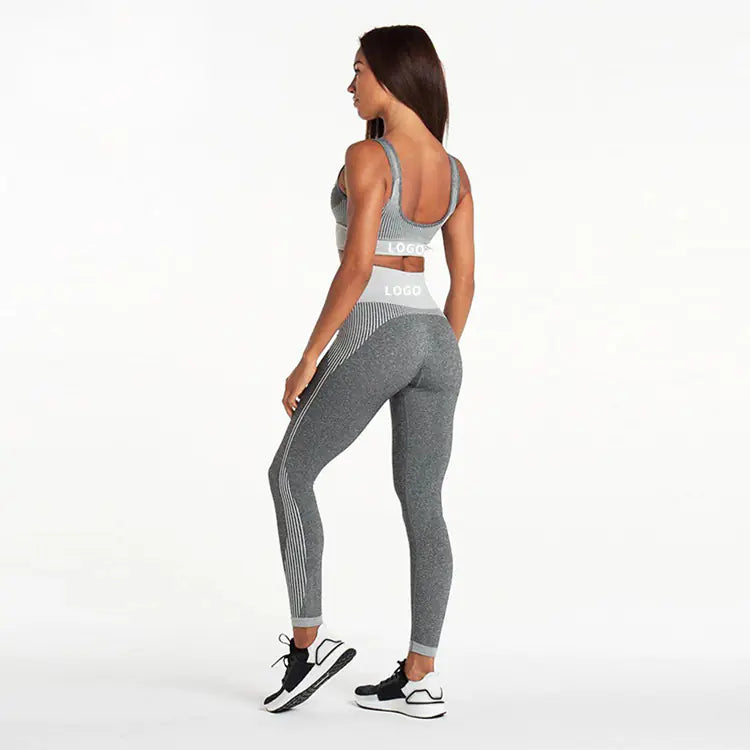 TheZynqo™ Seamless Yoga Set - Flexible Women's Clothing for Full-Time Fitness