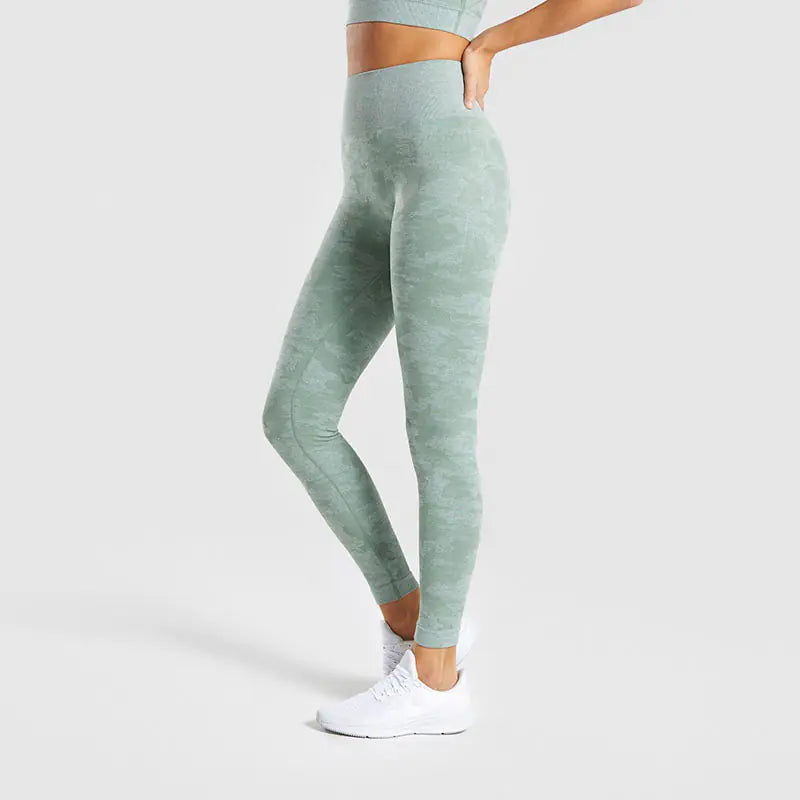 TheZynqo Camouflage Seamless Yoga Pants Set