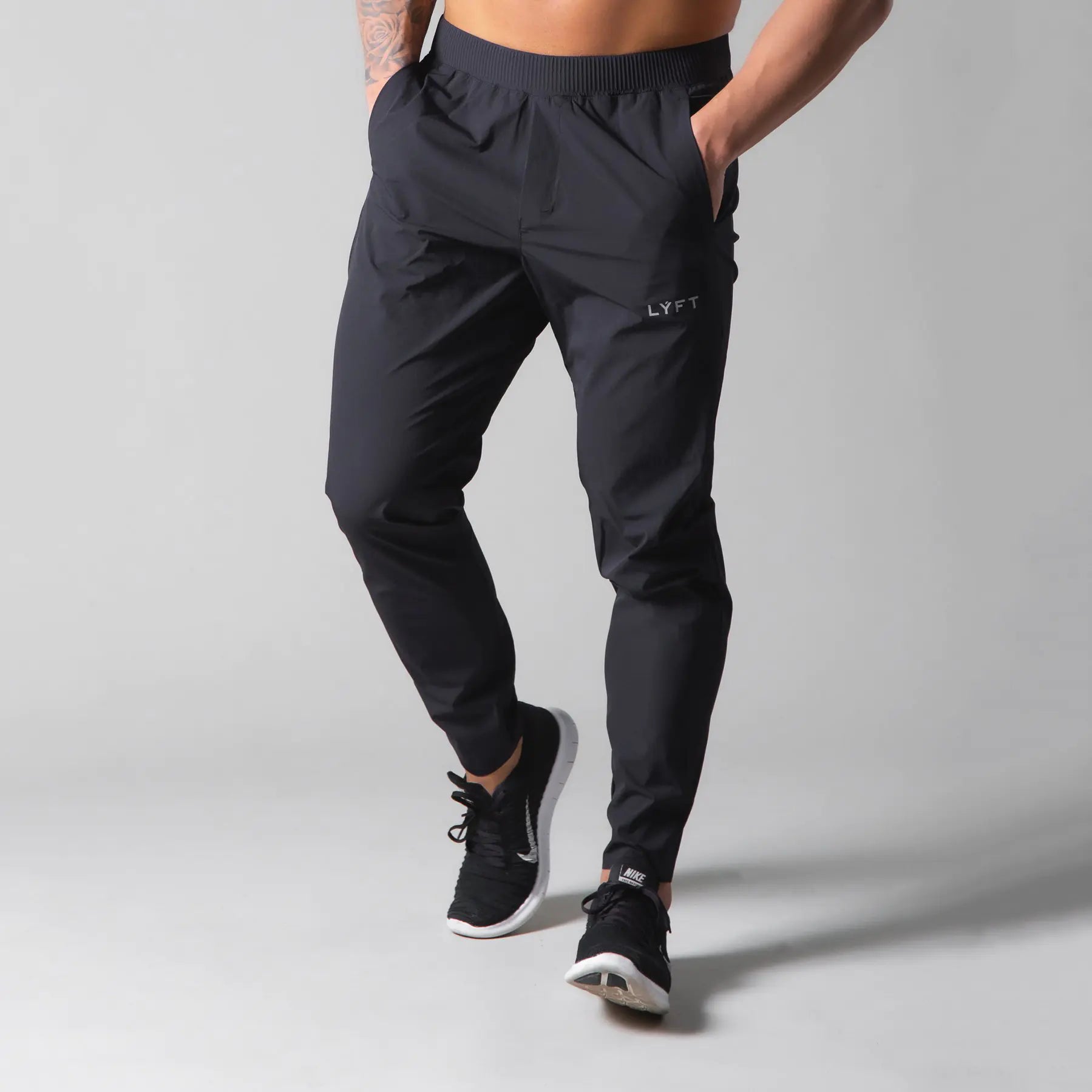 TheZynqo™  Men's Outdoor Fitness Training Pants